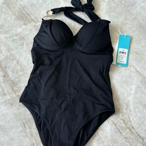 Beach Bunny one piece in black xs with padded cups.